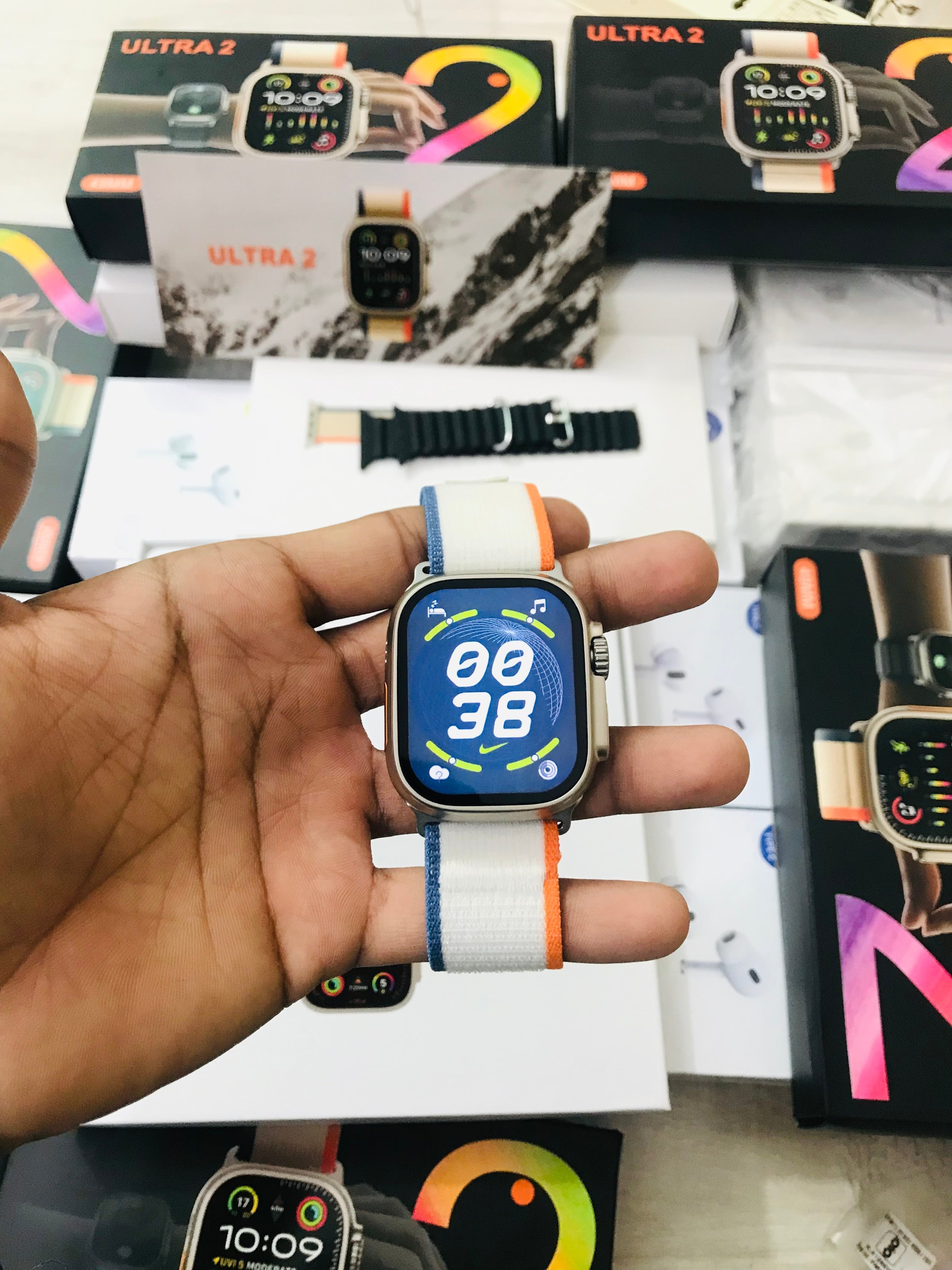 i-watch Ultra 2 with 2strep and watch magnetic charger (1 year warranty)