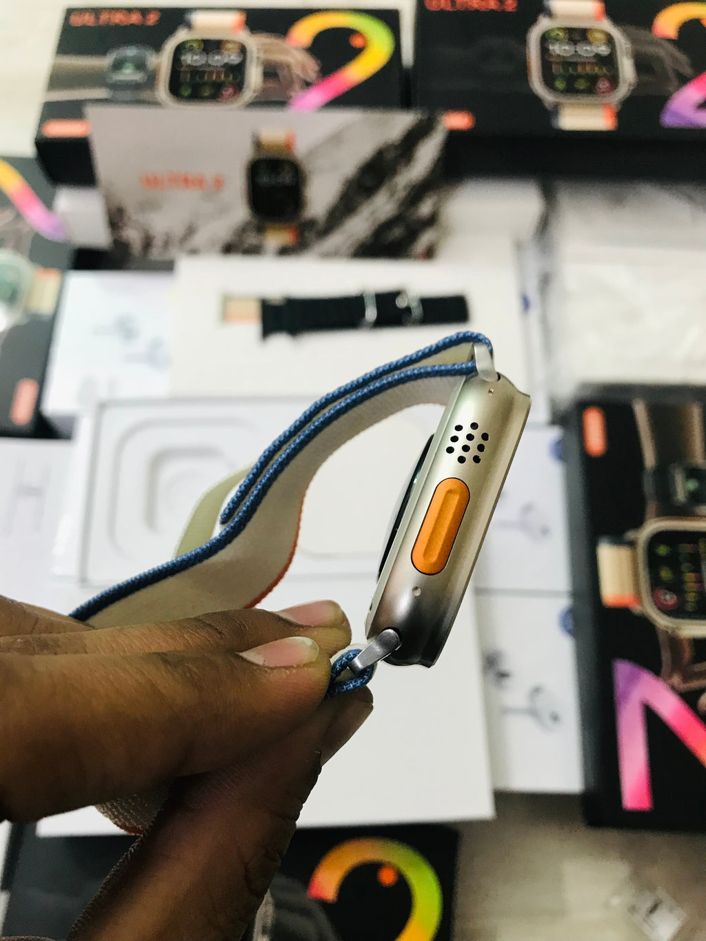 i-watch Ultra 2 with 2strep and watch magnetic charger (1 year warranty)