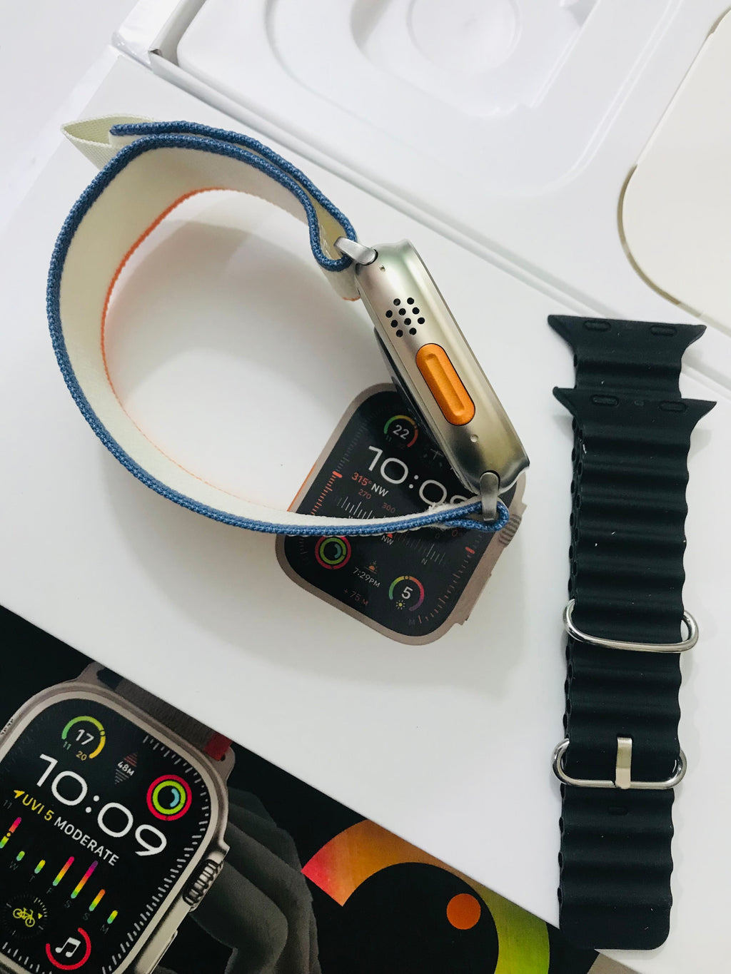 i-watch Ultra 2 with 2strep and watch magnetic charger (1 year warranty)